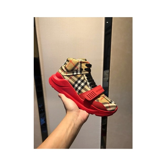 BURBERRY 버버리 네오프렌 가죽 스니커즈