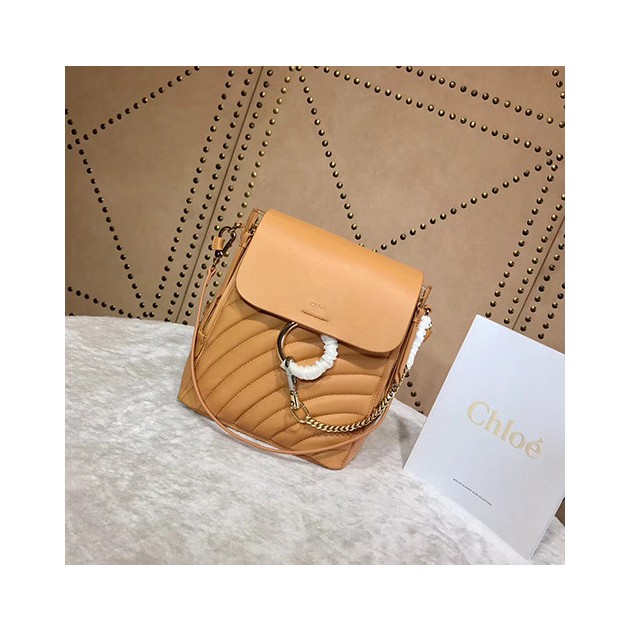CHLOE 끌로에 페이 백팩