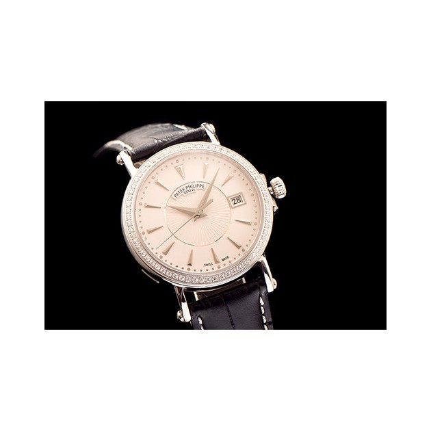 PATEK PHILIPPE 파텔필립 칼라트라바-37 칼리버