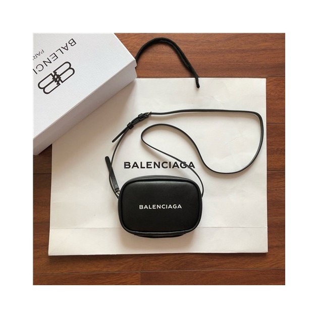 BALENCIAGA 발렌시아가 카메라백 미니 20CM B70097-1 신상