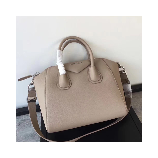 GIVENCHY 지방시 안티고나백 28CM G85002-1