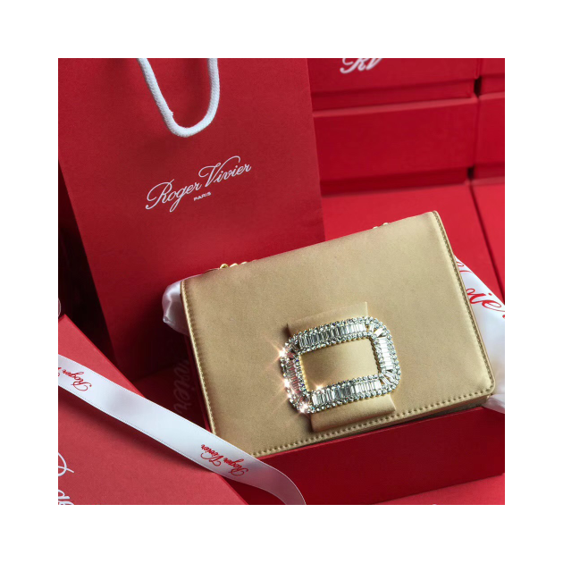 ROGER VIVIER 로저비비에 엠벨리쉬 미니 숄더 18CM R60029
