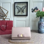 FERRAGAMO 페레가모 체인 숄더백 21CM 22B558-2