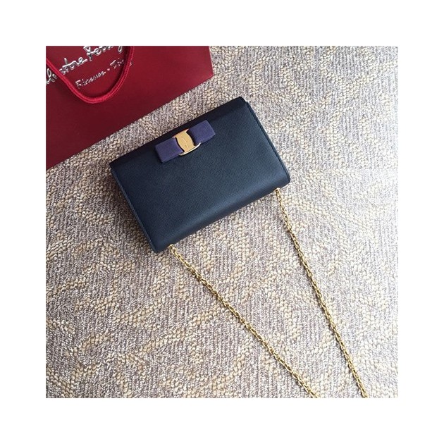 FERRAGAMO 페레가모 미니 체인 숄더백 19CM 22B558-2