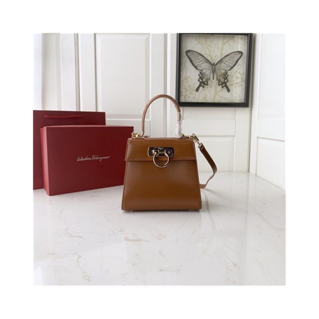 FERRAGAMO 페레가모 미니 토트&숄더백 DY-212267-1