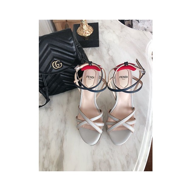 FENDI 펜디 샌들힐 봄신상