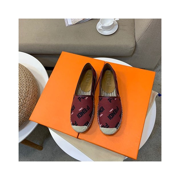 FENDI 펜디 에스파듀봄신상