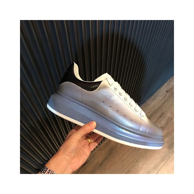ALEXANDER MCQUEEN 알렉산더맥퀸 남여공용 스니커즈