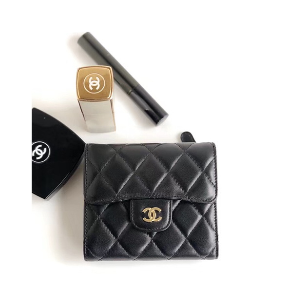 CHANEL 샤넬 지갑 램스킨 AS5060
