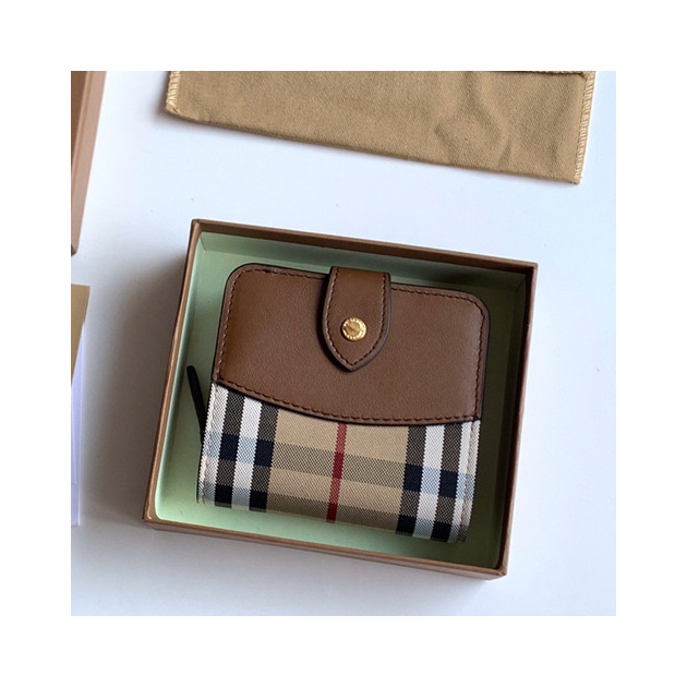 BURBERRY 버버리 지갑 B1818-1 신상