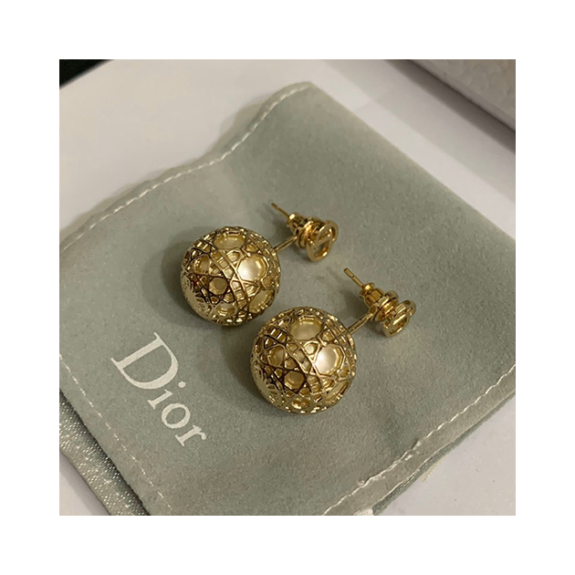 DIOR 디올 귀걸이 D9116 2020/신상 (정품과 비교가능한 퀄리티 )