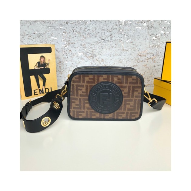 FENDI 펜디 카메라백 F50889 2020/신상