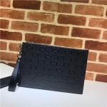 GUCCI 구찌 GG 로고 엠보스드 클러치 625569 2020/신상
