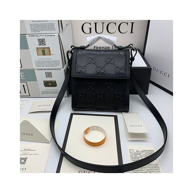 GUCCI 구찌 블랙 GG 엠보스 메신저백 625782 2020/신상