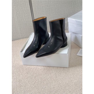 MAISON MARGIELA 메종마르지엘라 여성용 부츠 MM580221-1 신상