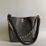 CHANEL 샤넬 호보백 AS4210