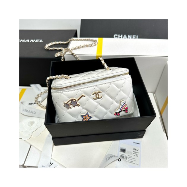 CHANEL 샤넬 파우치 백 18CM AS96046