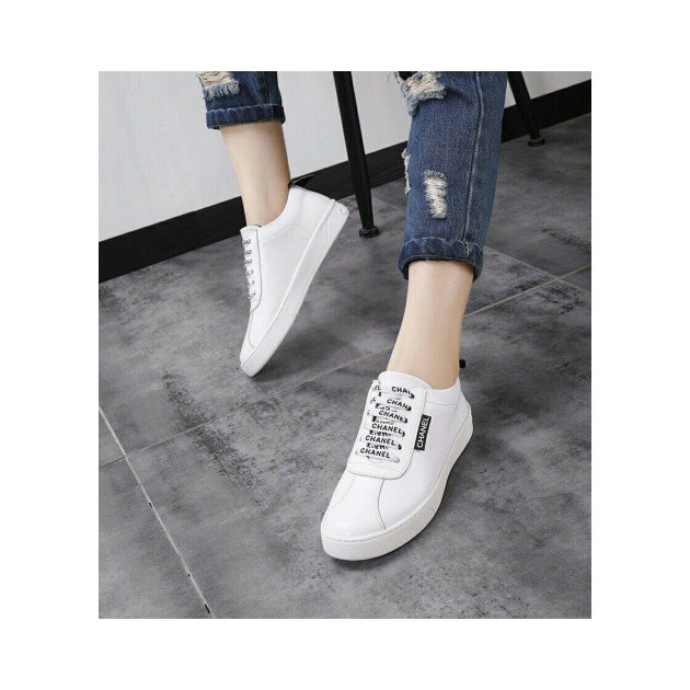 ★(국내배송 단1점)★ CHANEL 샤넬 레이스업 스니커즈 화이트 국내배송건
