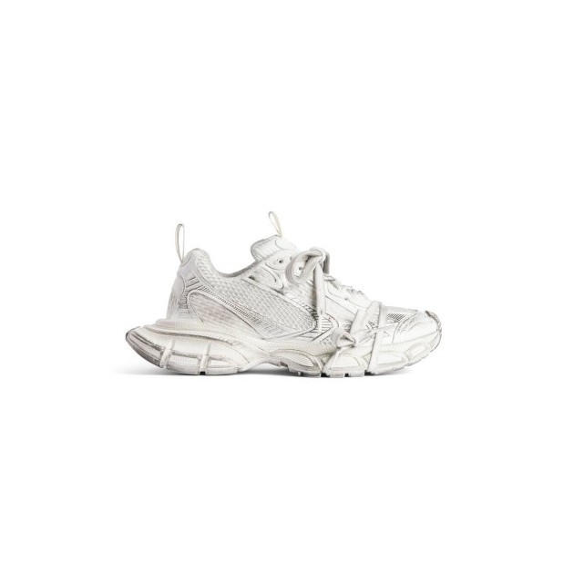 16위 BALENCIAGA 발렌시아가 3XL 방탄소년단 BTS 스니커즈 아이템
