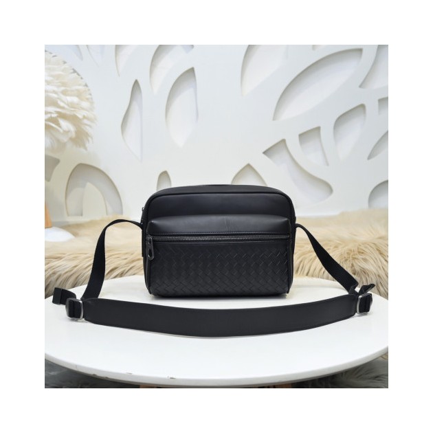 BOTTEGA VENETA 보테가베네타 인트레치아토 크로스백