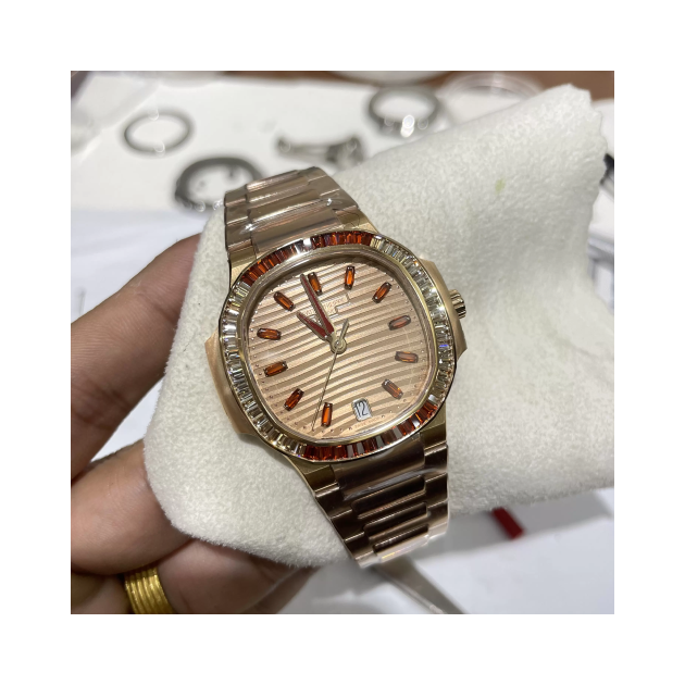 PATEK PHILIPPE 파텍필립 노틸러스 7188 다이아 세팅 금통