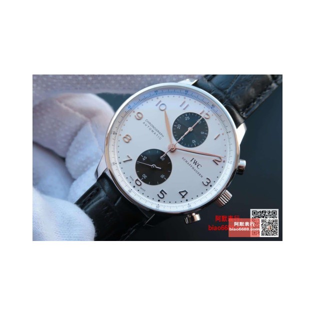 IWC 아이더블유씨 포르투기저 크로노 칼리버 블랙/화이트 다이얼