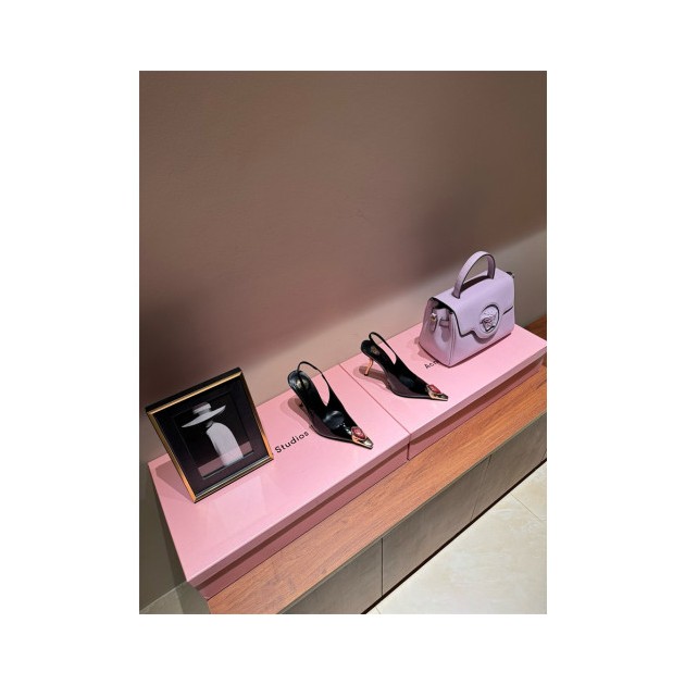 SAINT LAURENT 생로랑 여성용 샌들 (굽높이10.5CM) Y68676 2024/신상
