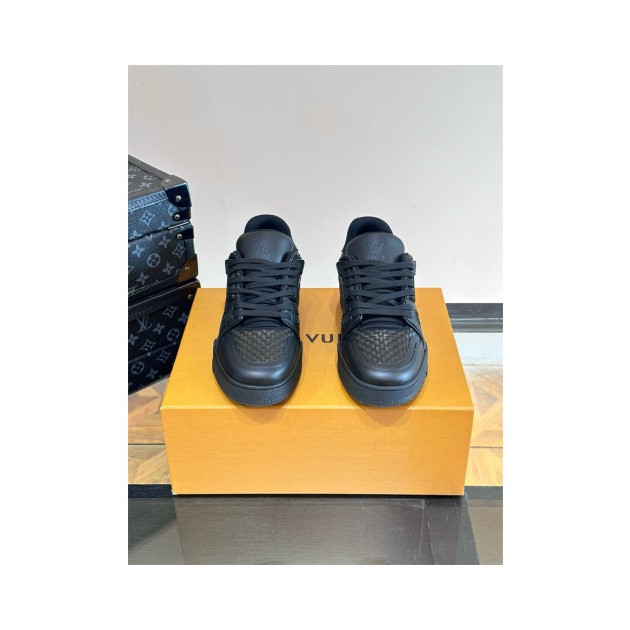 LOUIS VUITTON 루이비통 남성용 스니커즈 L96430-2 2024/신상 2COLOR