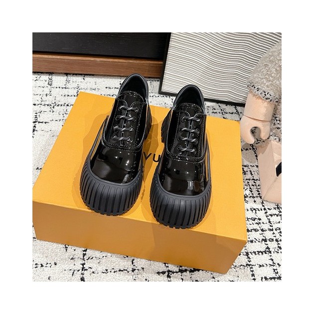 LOUIS VUITTON 루이비통 여성용 로퍼 L73126-1 2COLOR