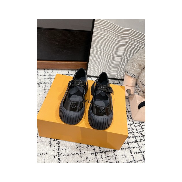 LOUIS VUITTON 루이비통 여성용 로퍼 L73126-1 2024/신상 2COLOR