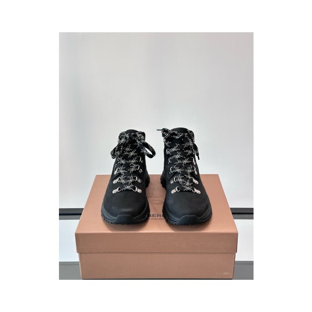 BURBERRY 버버리 남성용 스니커즈 B67533-2 2024/신상 2COLOR