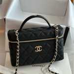 CHANEL 샤넬 코스메틱 파우치백 AP4407