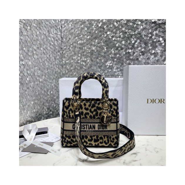 DIOR 디올 레이디 M0565 2024/신상