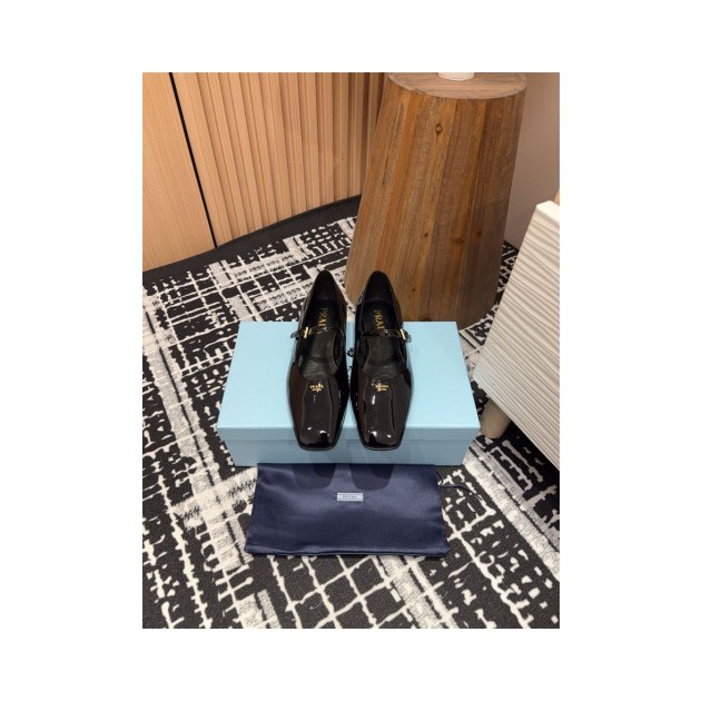 PRADA 프라다 여성용 단화 P42324-1 2024/신상 2COLOR