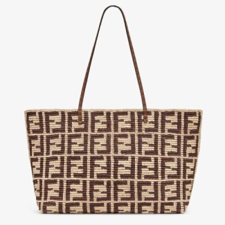 FENDI 펜디 FF 라피아 크로셰 토트백 8BH425