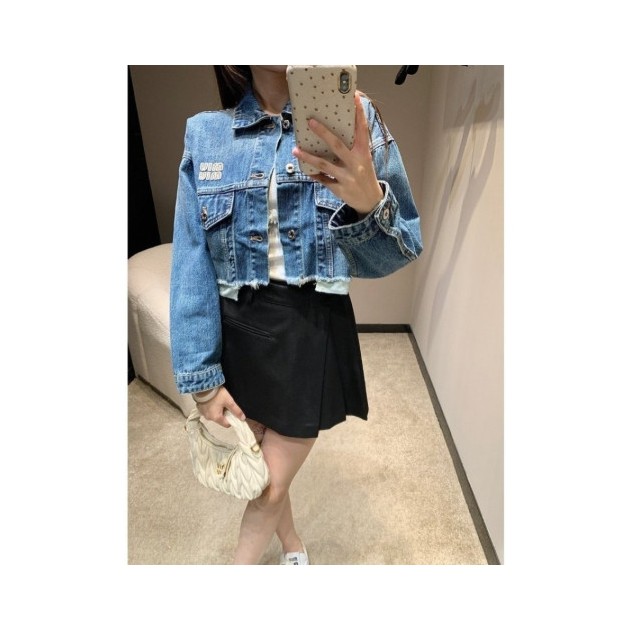 MIUMIU 미우미우 데님 셔츠 뒷포인트 재킷