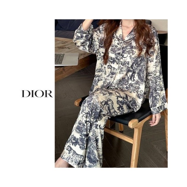 DIOR 디올 애니멀 정글 잠옷 세트