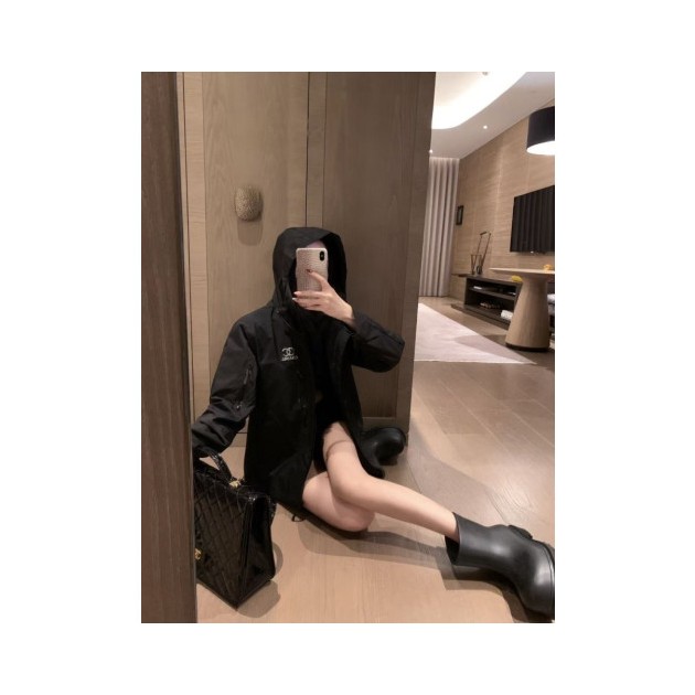 CHANEL 샤넬 후드 바람막이