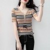 BURBERRY 버버리 와이넥단추 반팔니트