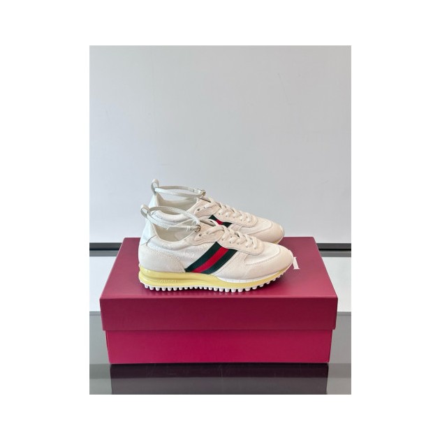 GUCCI 구찌 여성용 스니커즈 G70221 2COLOR