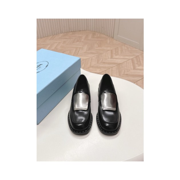 PRADA 프라다 여성용 로퍼 P56523 2COLOR