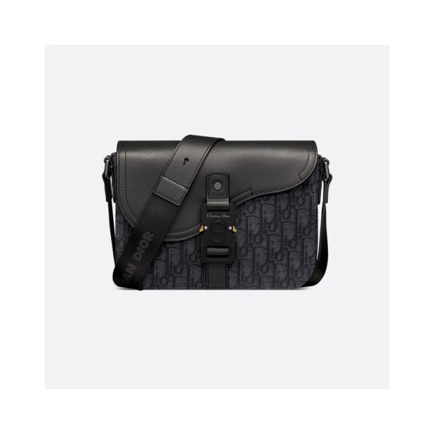 DIOR 디올 Saddle 스몰 플랩 스트랩백 1ADPO