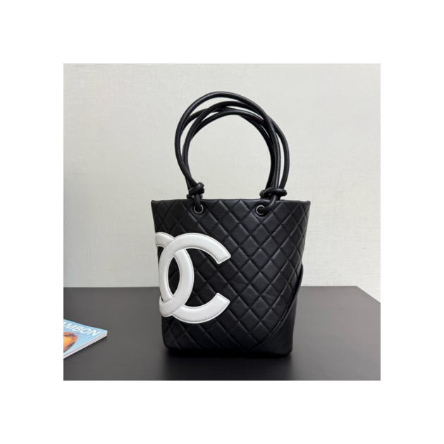 CHANEL 샤넬 버킷백 미디움 AS2979