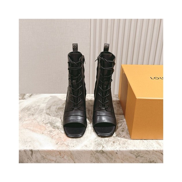 LOUIS VUITTON 루이비통 여성용 부츠 (굽높이8.5CM) L85198 2COLOR