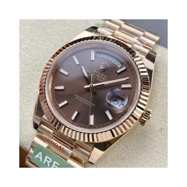 ROLEX 로렉스 데이데이트 초코판 인덱스 다이얼 로즈골드 금통 40mm m228235