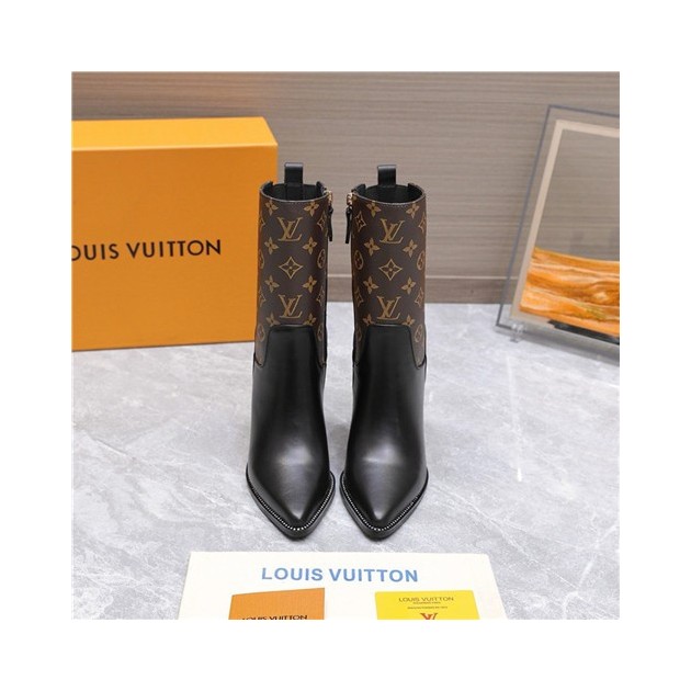 LOUIS VUITTON 루이비통 여성용 부츠 (굽높이9.5CM) L85208 2COLOR
