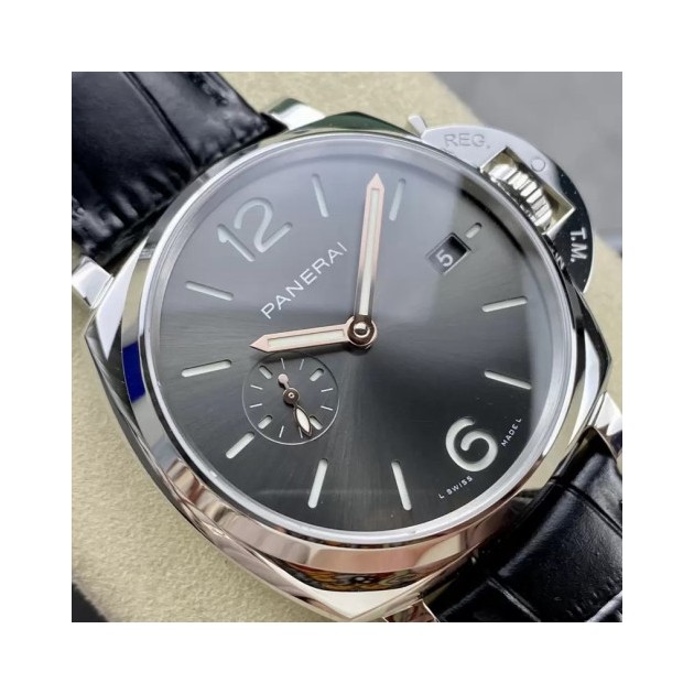 PANERAI 파네라이 루미노르 블랙 다이얼 42mm PAM01250