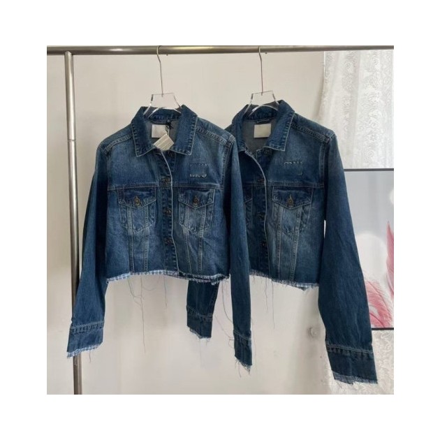 MIUMIU 미우미우 밑단 포인트 청자켓