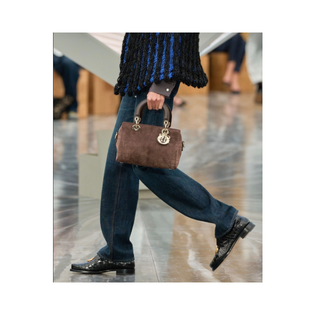 DIOR 디올 조나단 앤더슨 스웨이드 토트백